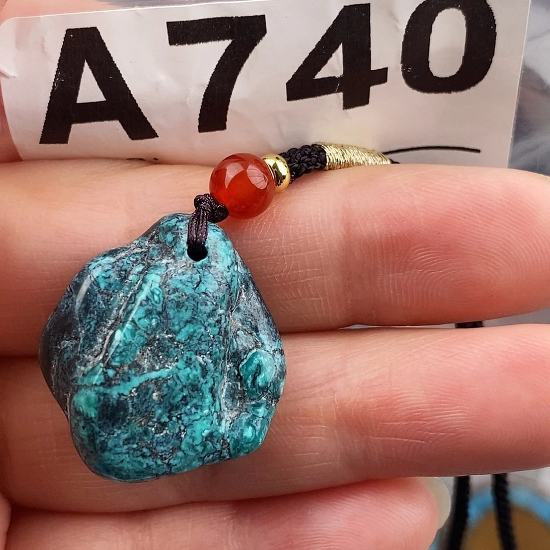 绿松石未镶嵌原矿