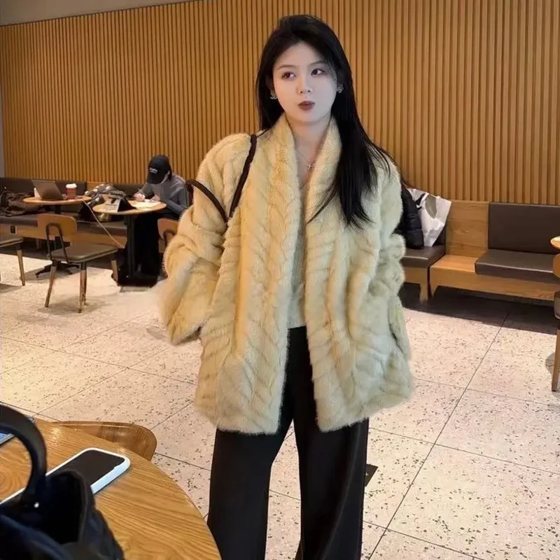 人造皮草 顶流千金轻奢气质翻领加厚保暖冬季短款网红毛毛外套女