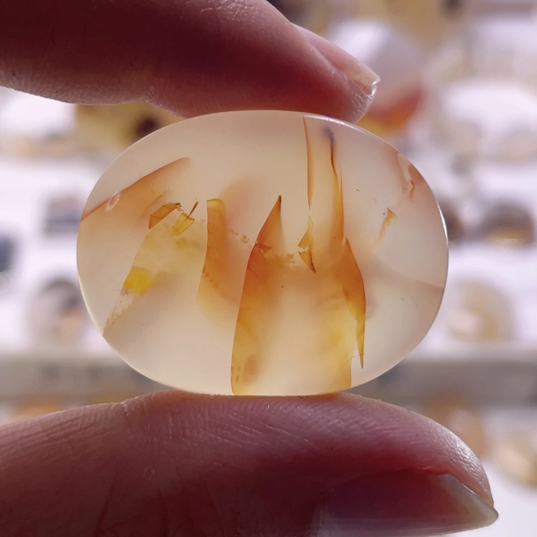 玛瑙/玉髓未镶嵌珠宝奇石