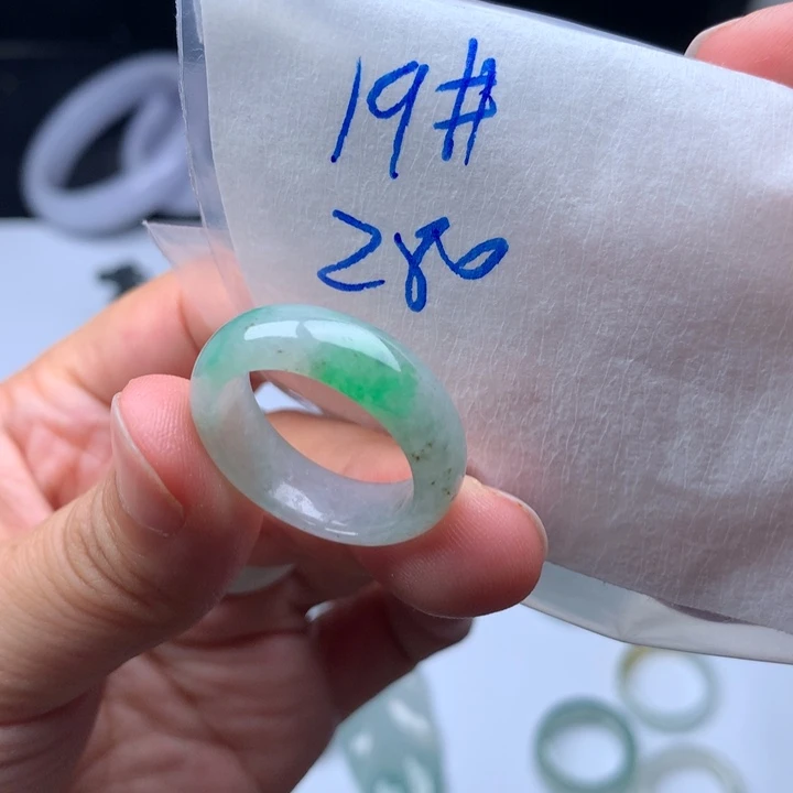 ****未镶嵌戒指翡翠戒圈