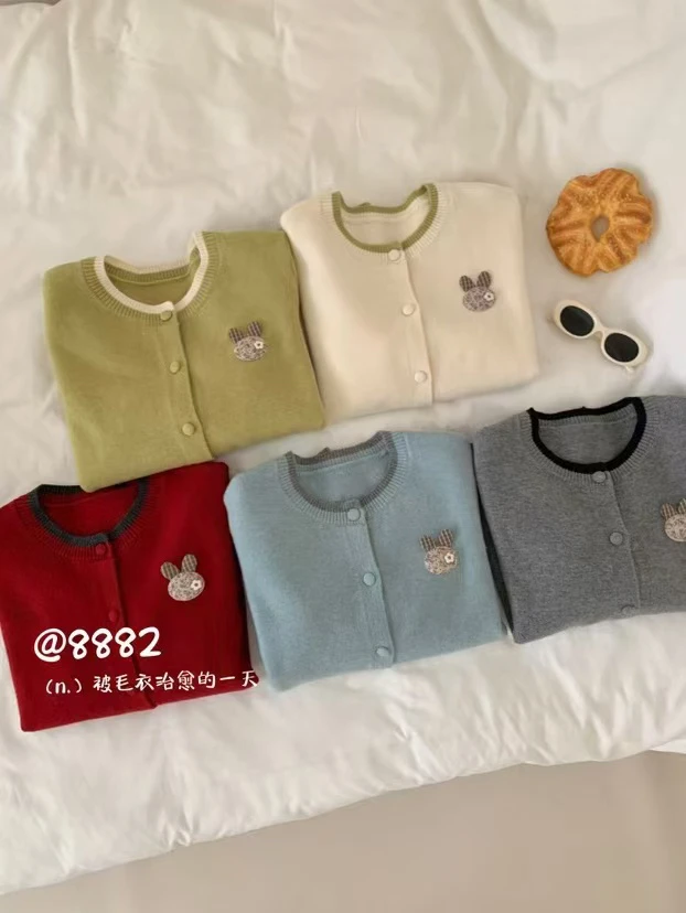 公主风宽松型冬季短款女毛针织衫毛衣