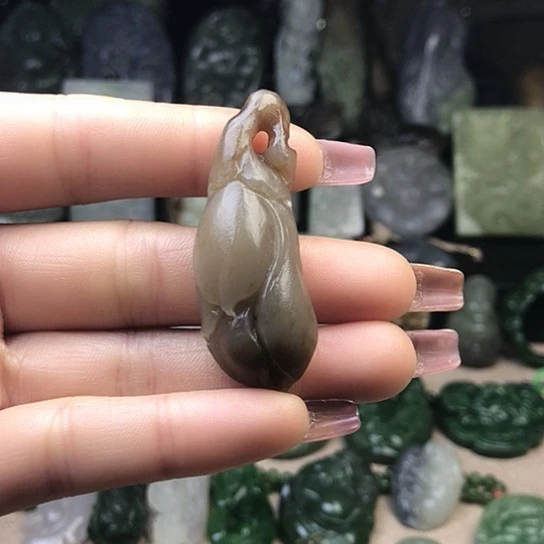 和田玉（糖玉）未镶嵌挂件