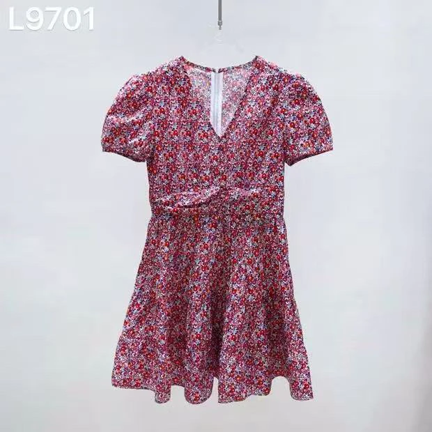 【BAI】夏新款女碎花气质显瘦连衣裙9701