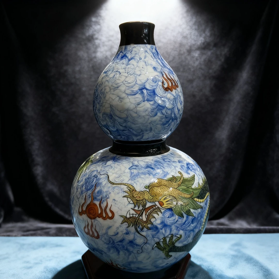 景德镇青龙纹陶瓷葫芦瓶