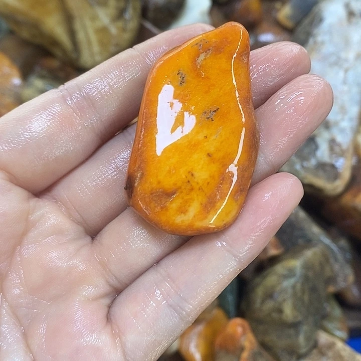 和田玉（糖玉）未镶嵌挂件