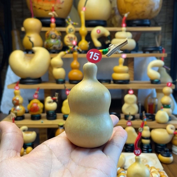 R***'天然葫芦自然生长