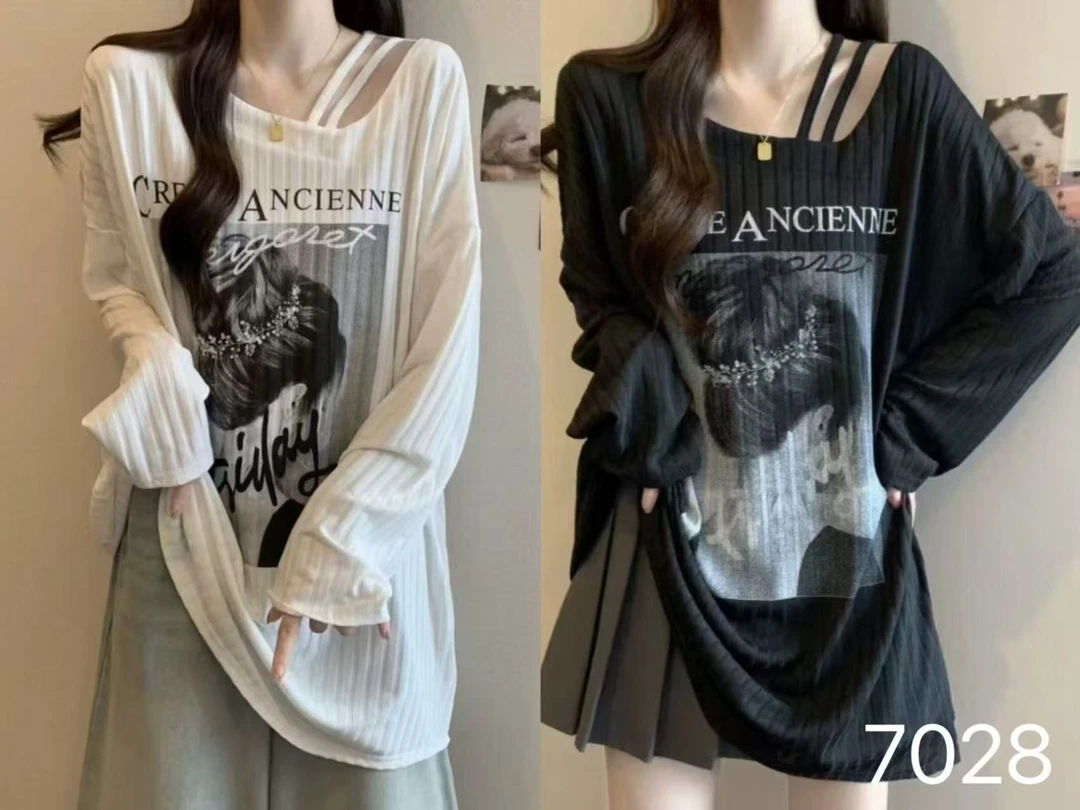 7028-大码简约纯色设计感大码盖臀大码时尚百搭衫