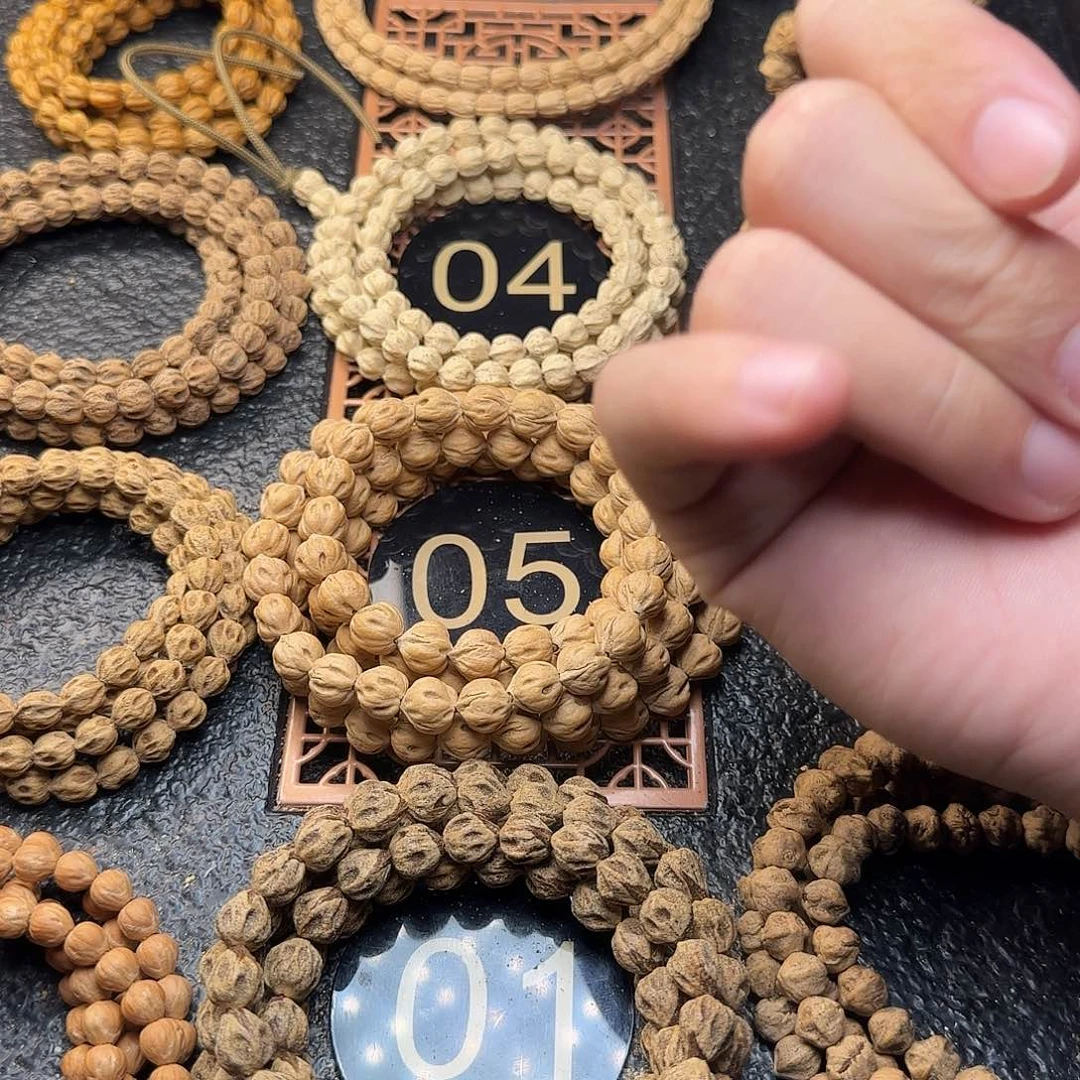 清***鱼吊坠柏香籽/百香籽