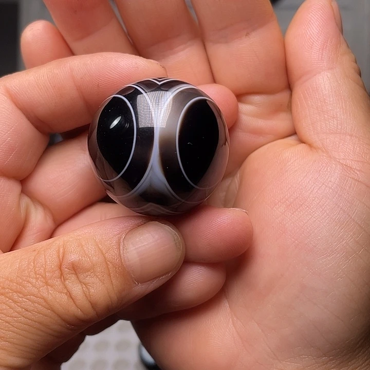 玛瑙/玉髓颈饰未镶嵌鸿*