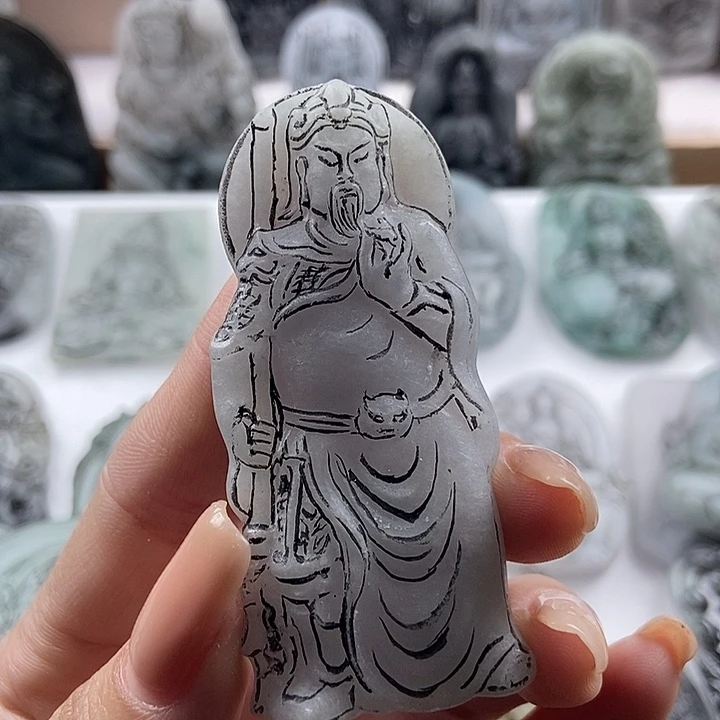 定制翡翠未镶嵌吊坠