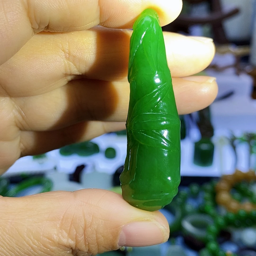 未镶嵌和田玉挂件