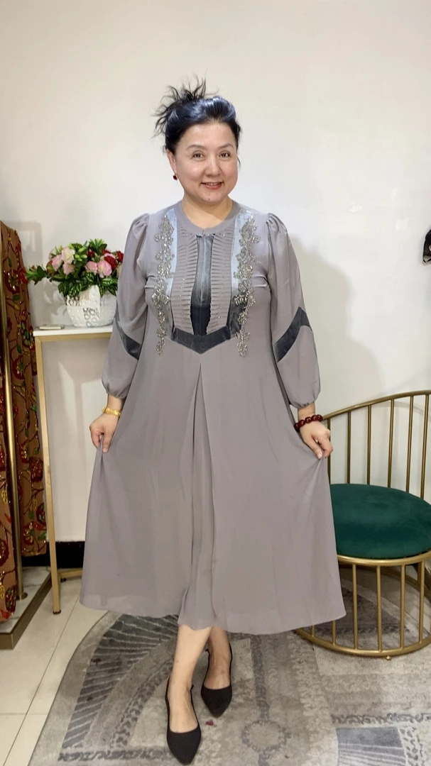 【AYTU】时尚复古中长款拼接长袖女士连衣裙