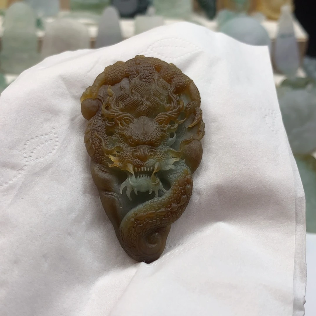未镶嵌定制翡翠龙牌 毛货 无鉴赏期