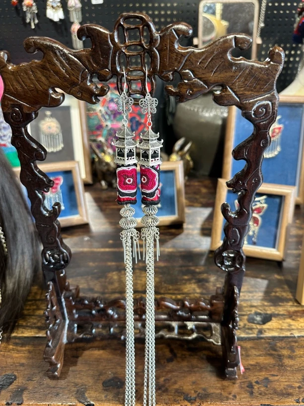 打籽绣重工耳环你值得拥有