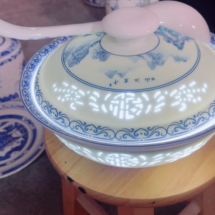 青花玲珑千里江山大品锅