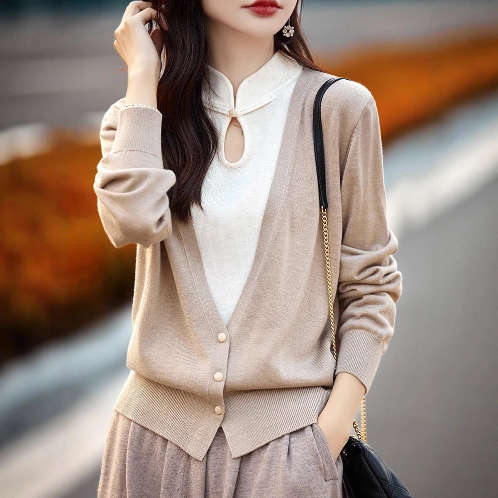 外套女秋国风盘扣立领针织开衫假两件新款非羊毛开衫毛衣打底衫女