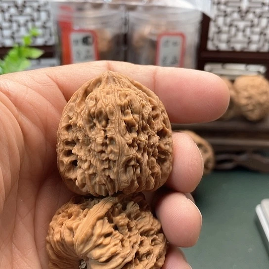 文玩核桃把件沐**光38南疆