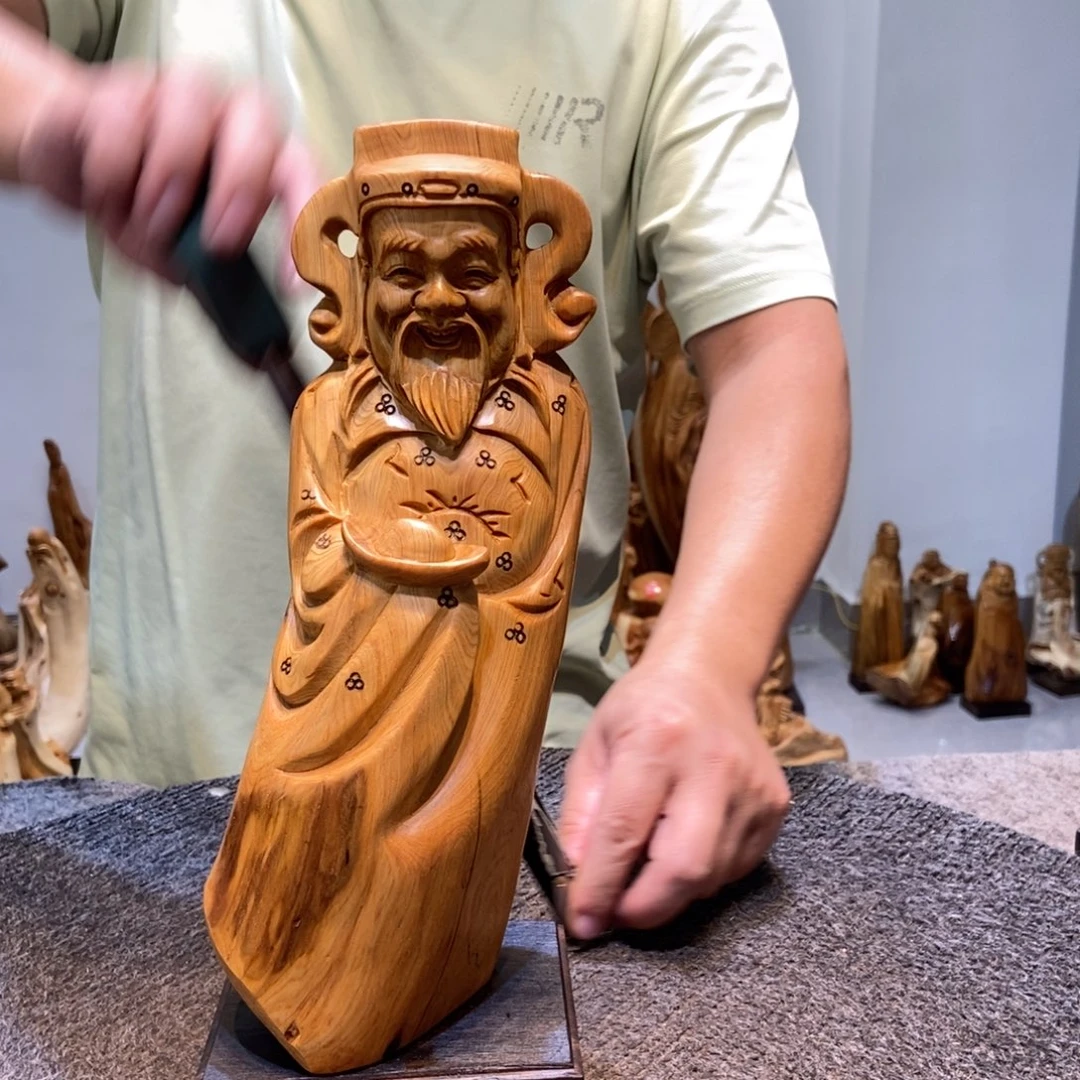 柏木（崖柏）进来点点关注哦