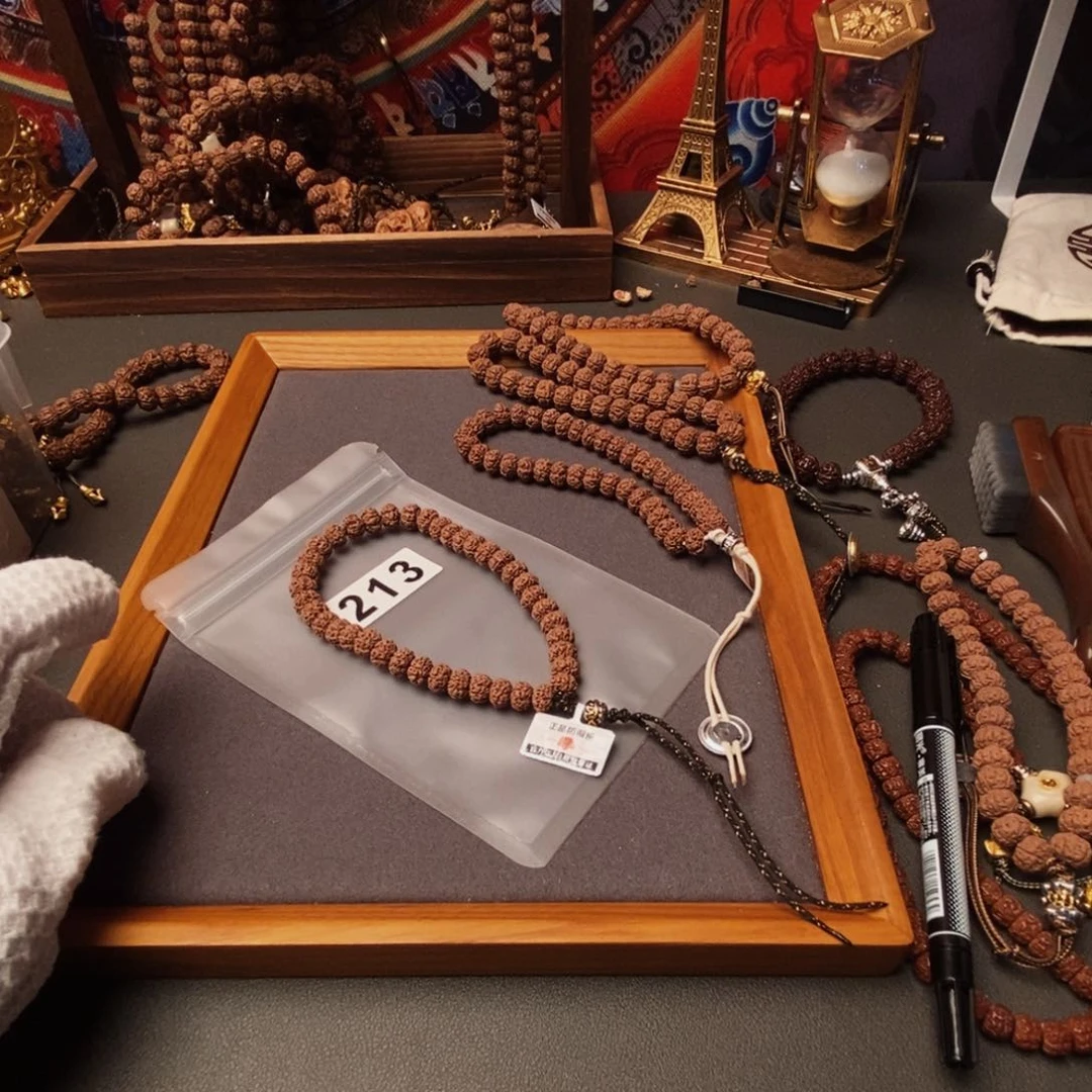 吊坠金刚菩提哦哦哦哦哦哦哦哦哦哦哦