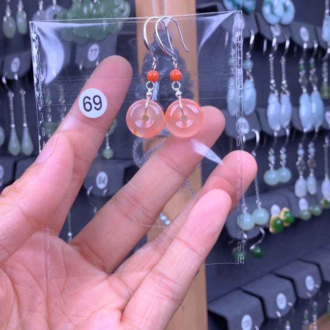 南红玛瑙耳饰银S925镶嵌万**m