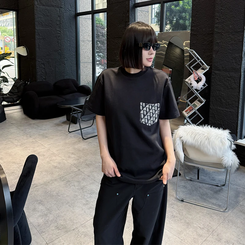 【口袋满印】2025新款时尚百搭口袋满印设计圆领套头T恤男女同款