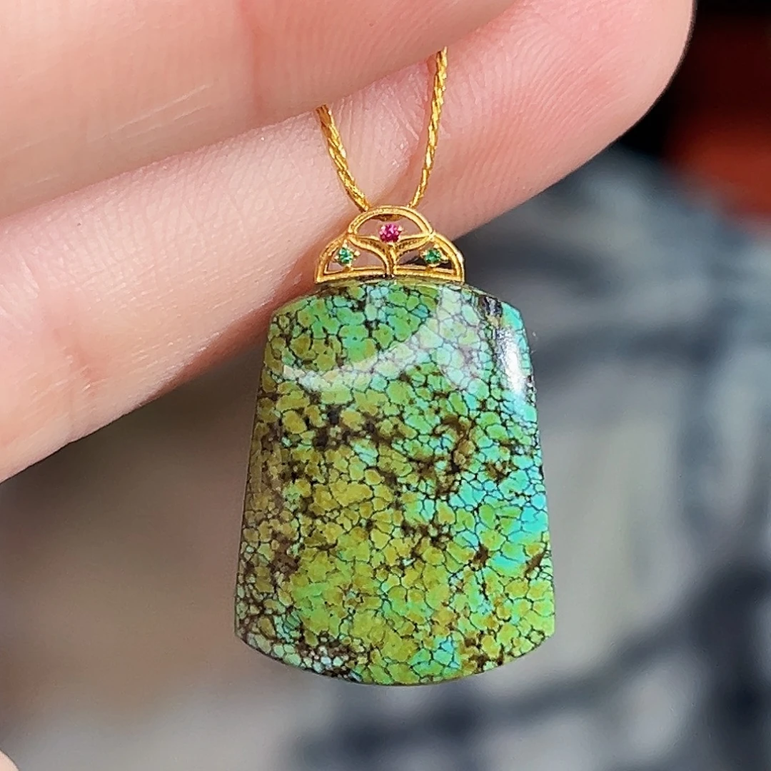 绿松石未镶嵌珠宝奇石