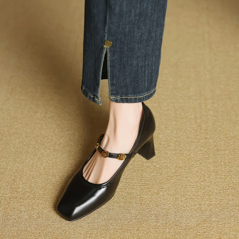 【澳门专柜正品】玛丽珍高跟鞋法式年新款小香风配裙子复古一字带粗