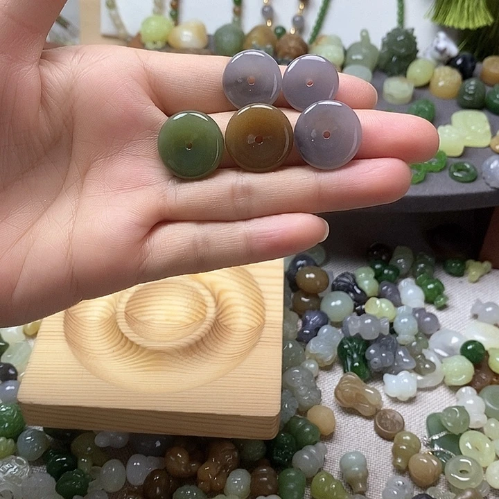 未镶嵌和田玉挂件平安扣98一个多样性发其一