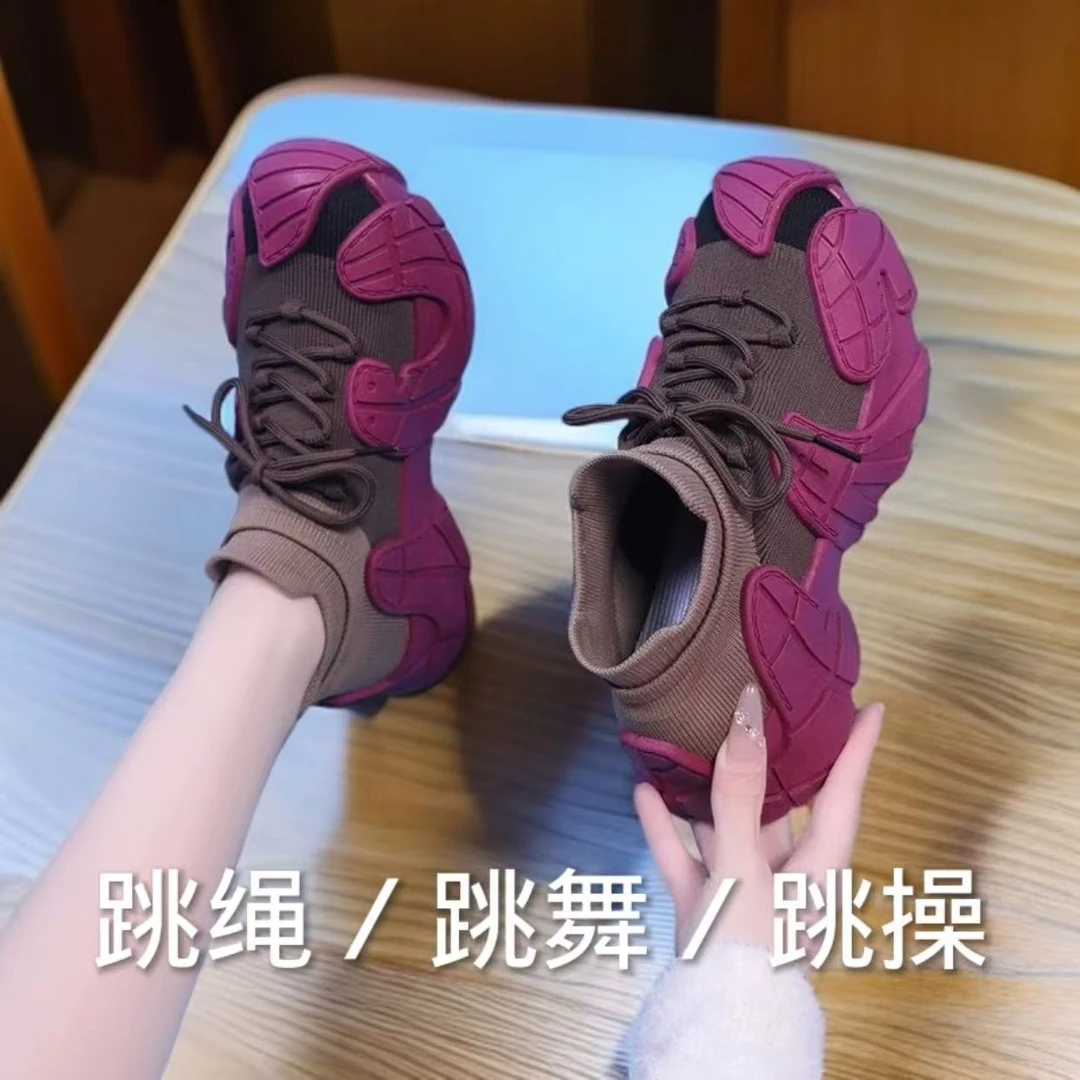 秋季超轻不累脚舒服女鞋运动鞋女专用室内健身减震轻便软底跑步鞋