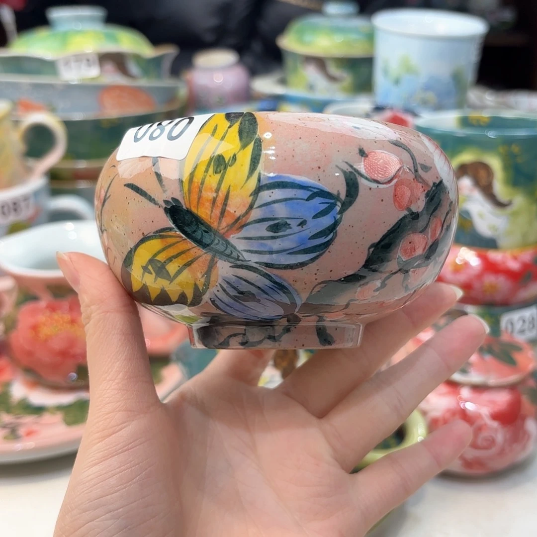 瓷片兔兔好可爱呀打
