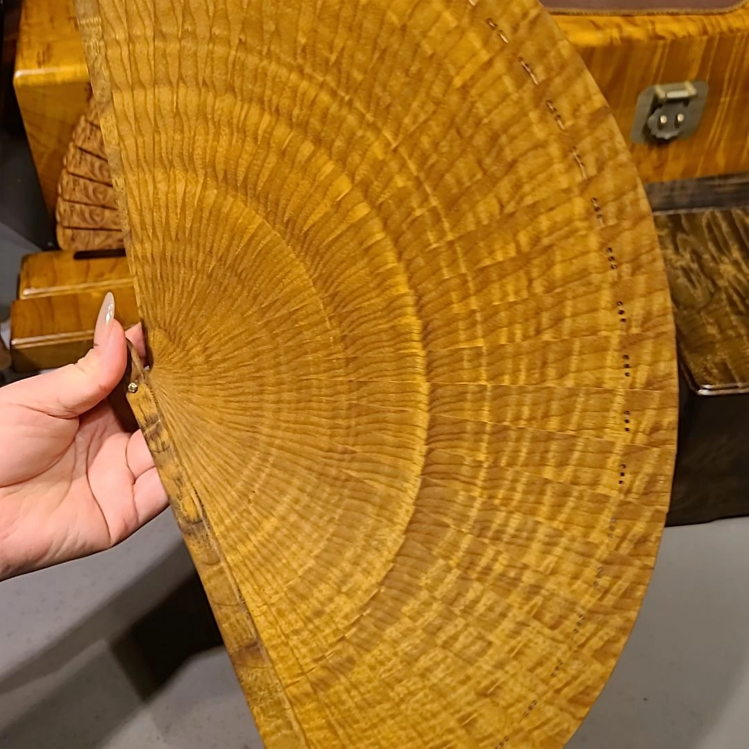 用***8金丝楠24小叶桢楠金丝楠木苏扇