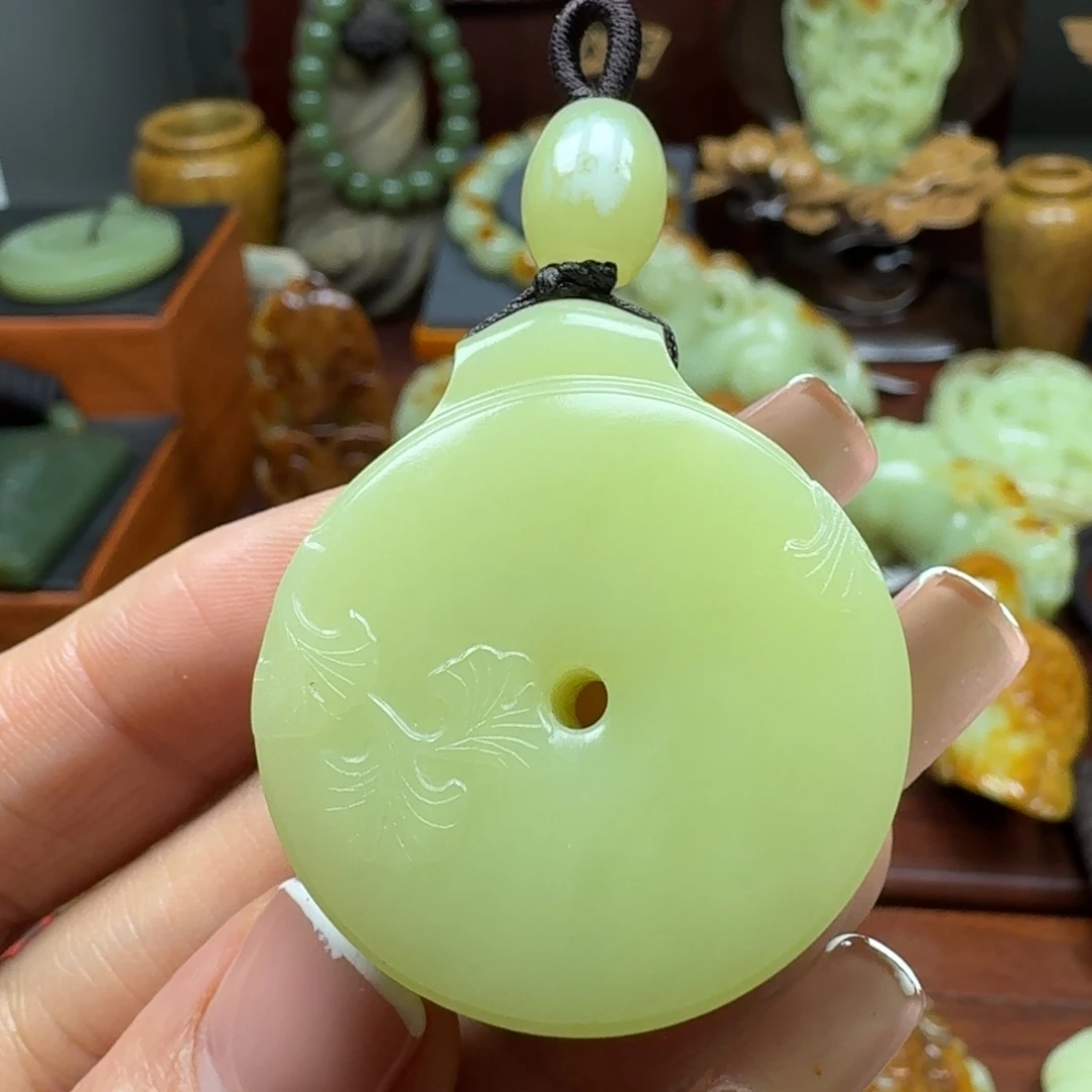 岫岩河磨玉（透闪石质玉）未镶嵌挂件