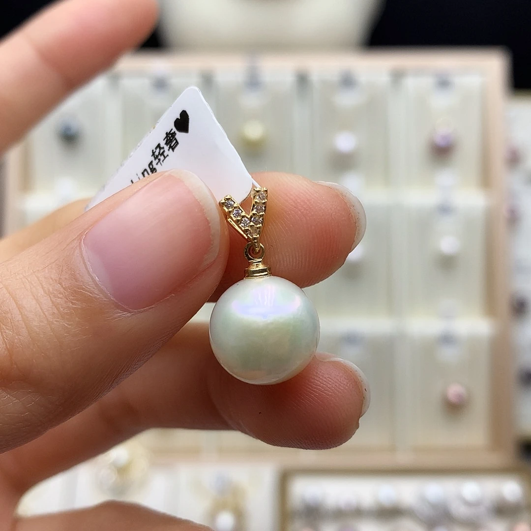 淡水珍珠吊坠(赠链)合金