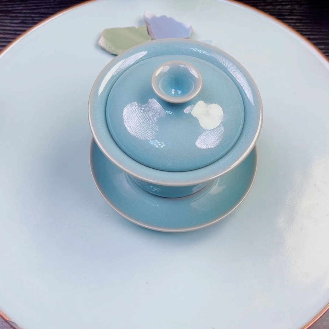 瓷片冰*不计成本交个朋友