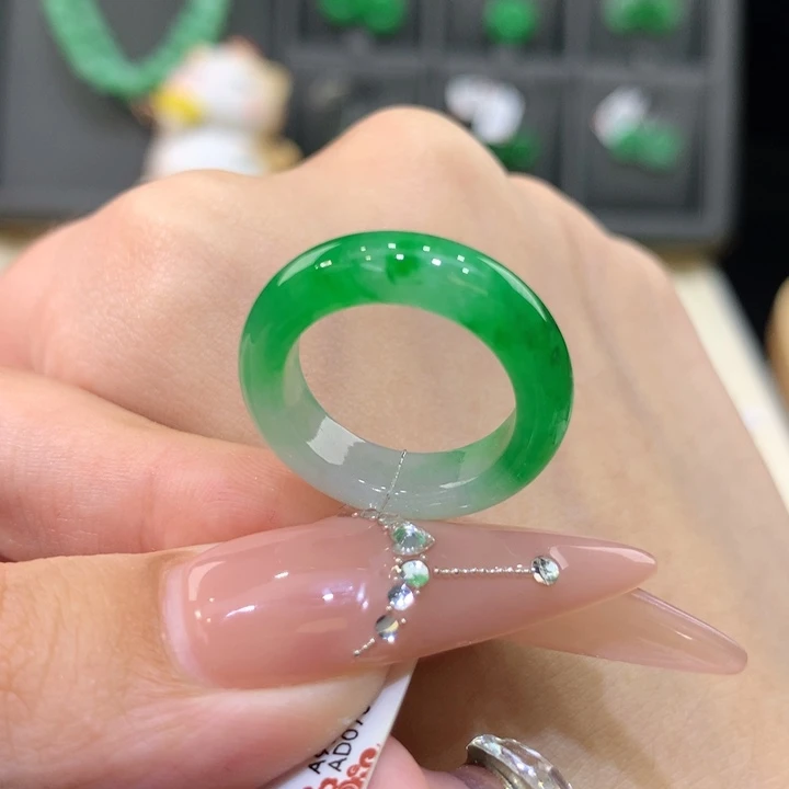 未镶嵌戒指翡翠10