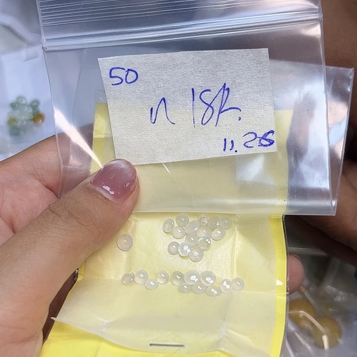 n***定制翡翠未镶嵌不