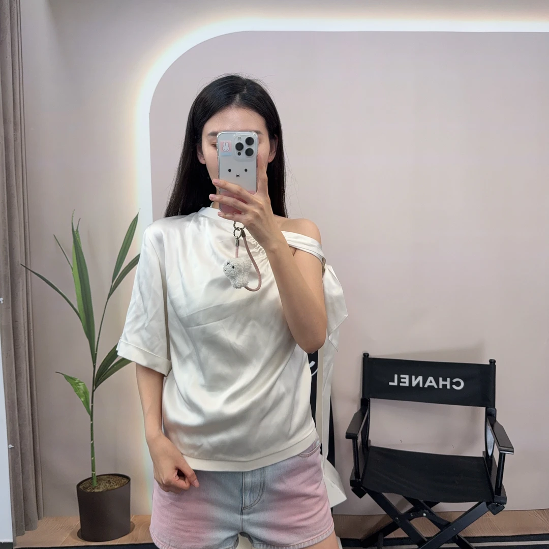 95新 Chanel/香奈儿 麦殿/24s蝴蝶结上衣36码白色/250623DJHYZ01