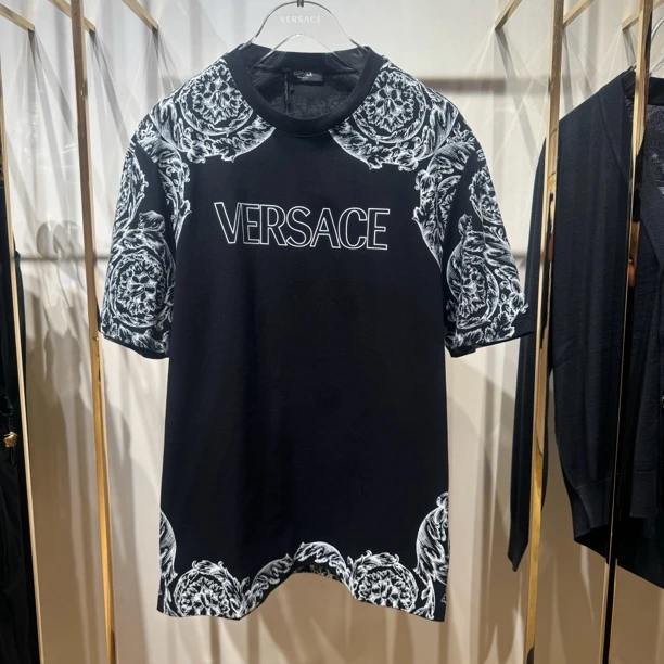 未使用 VERSACE/范思哲 范思哲男士新款夏季时尚休闲T恤