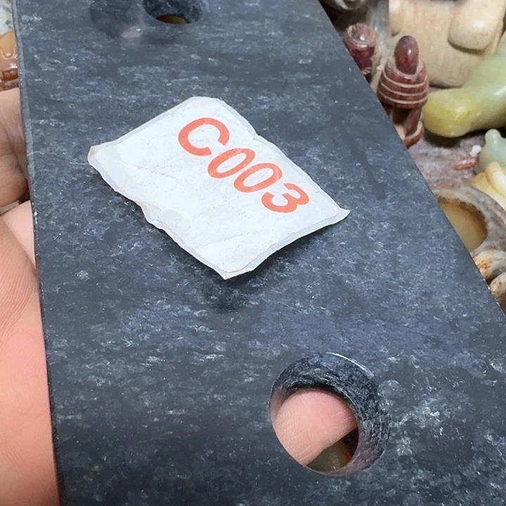 和田玉颈饰未镶嵌闲**人