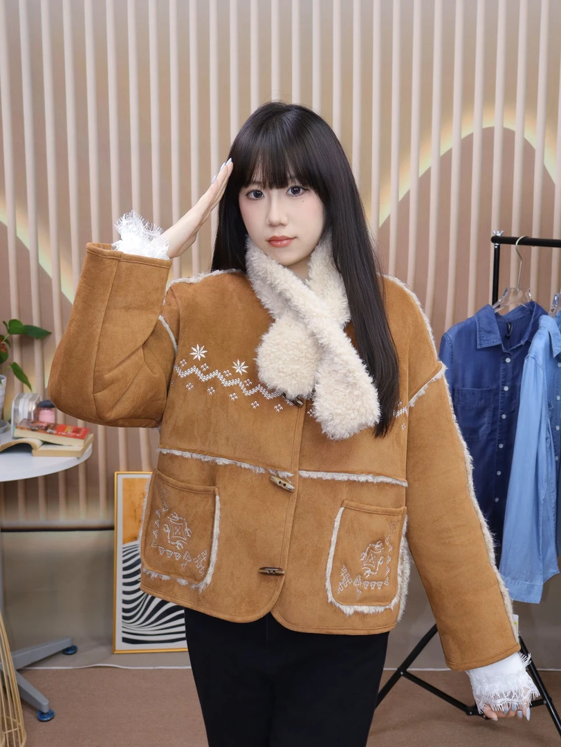 秋冬款女版百搭刺绣短款加绒加厚保暖气质时尚复古韩版