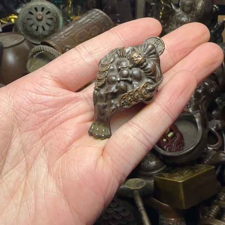 铜器把玩摆件链接