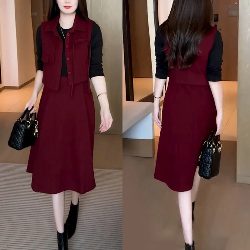 时尚减龄气质套装裙女2025年秋季新款马甲外搭+长袖连衣裙两件套