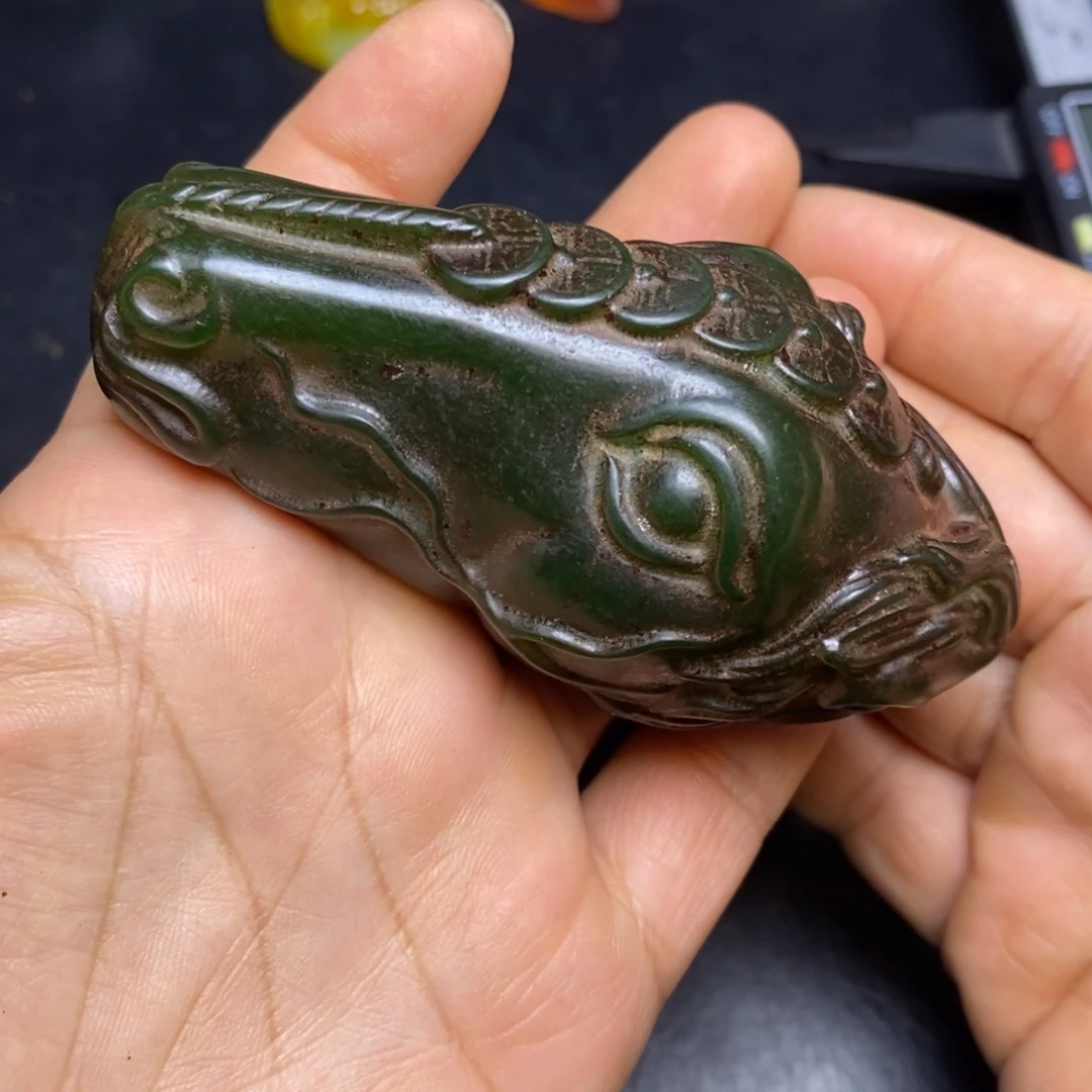 未镶嵌和田玉（糖玉）挂件