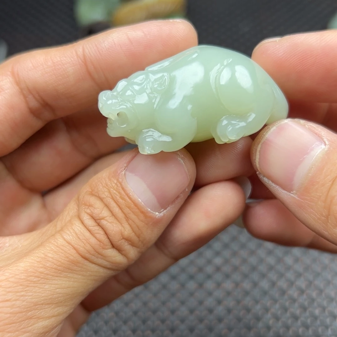 和田玉挂件未镶嵌