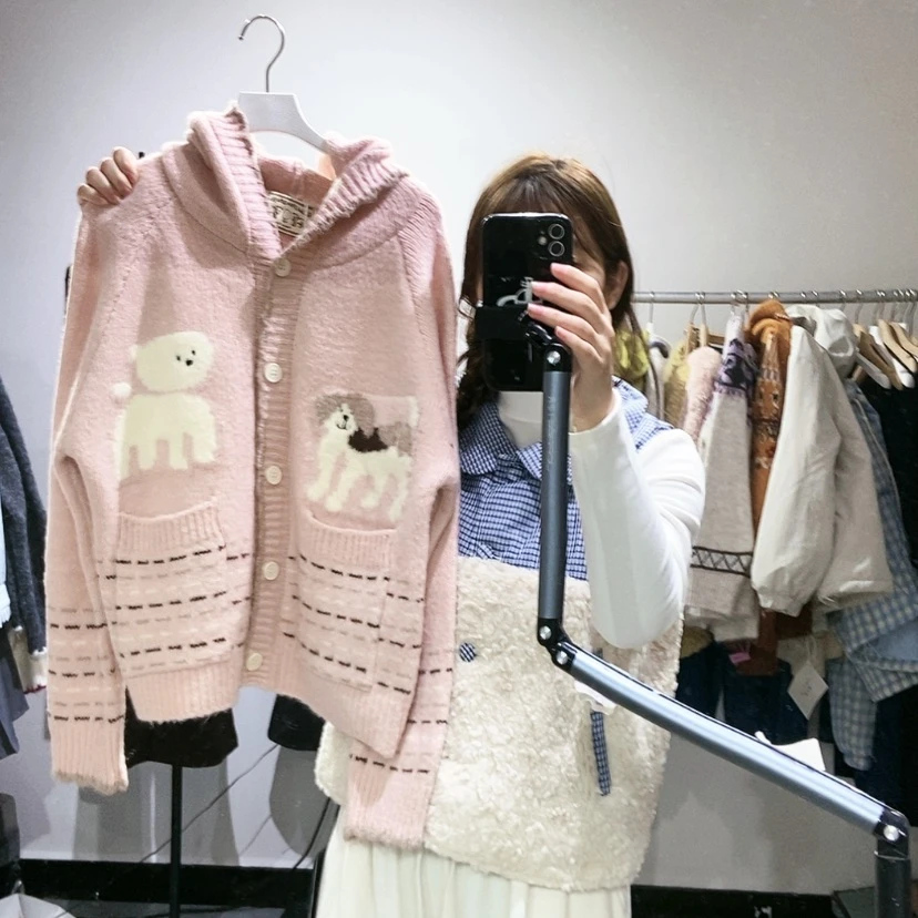 【闪购商品】粉色开衫