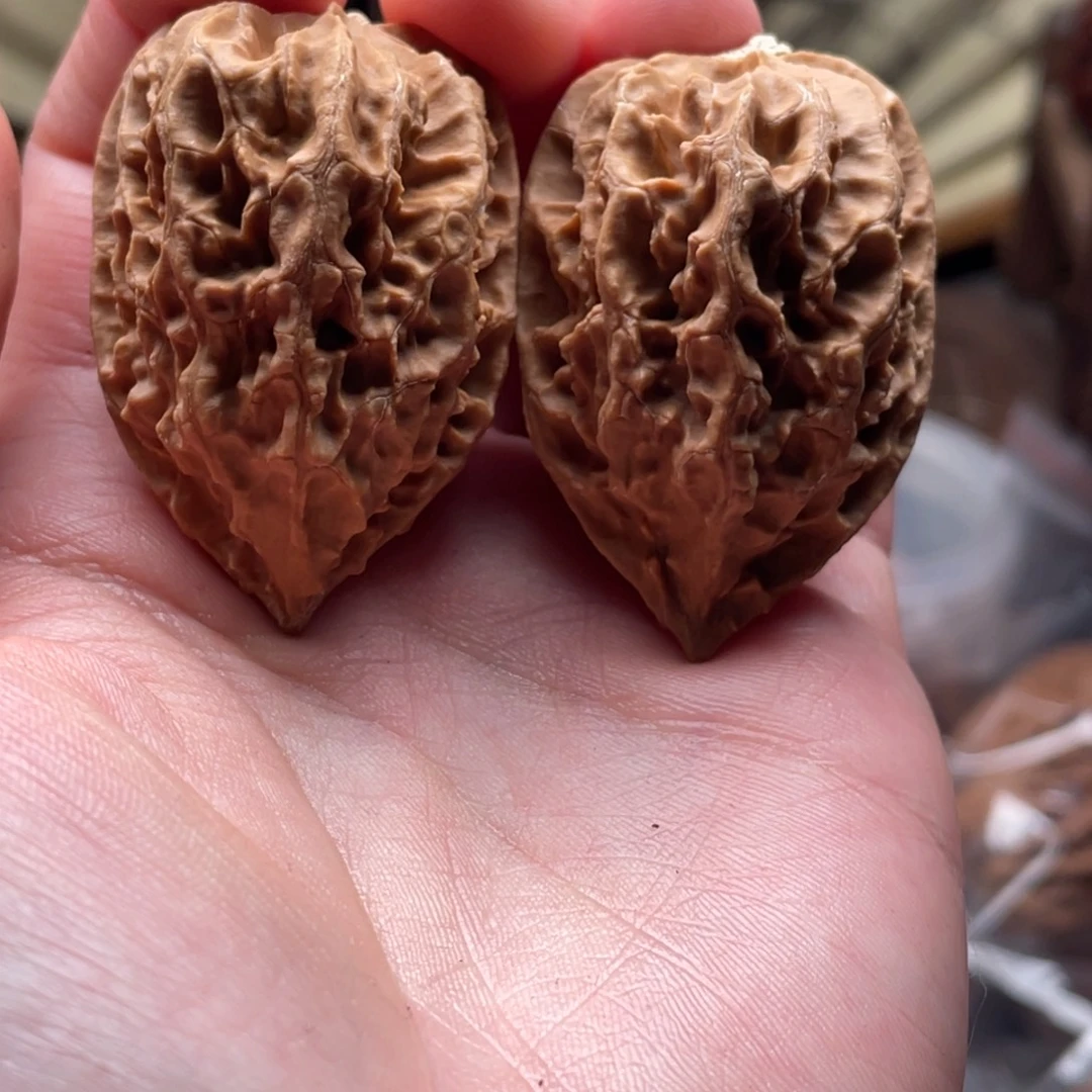 把件文玩核桃楸刀鱼2