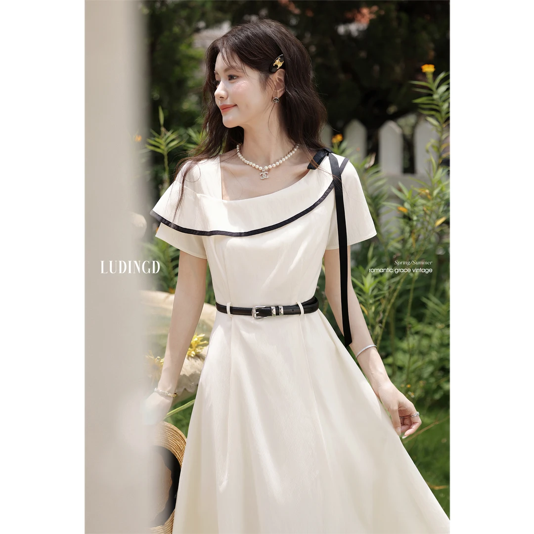 鹿盯盯微胖大码女装胖mm斜肩连衣裙女夏季收腰巨显瘦遮肚a字裙子