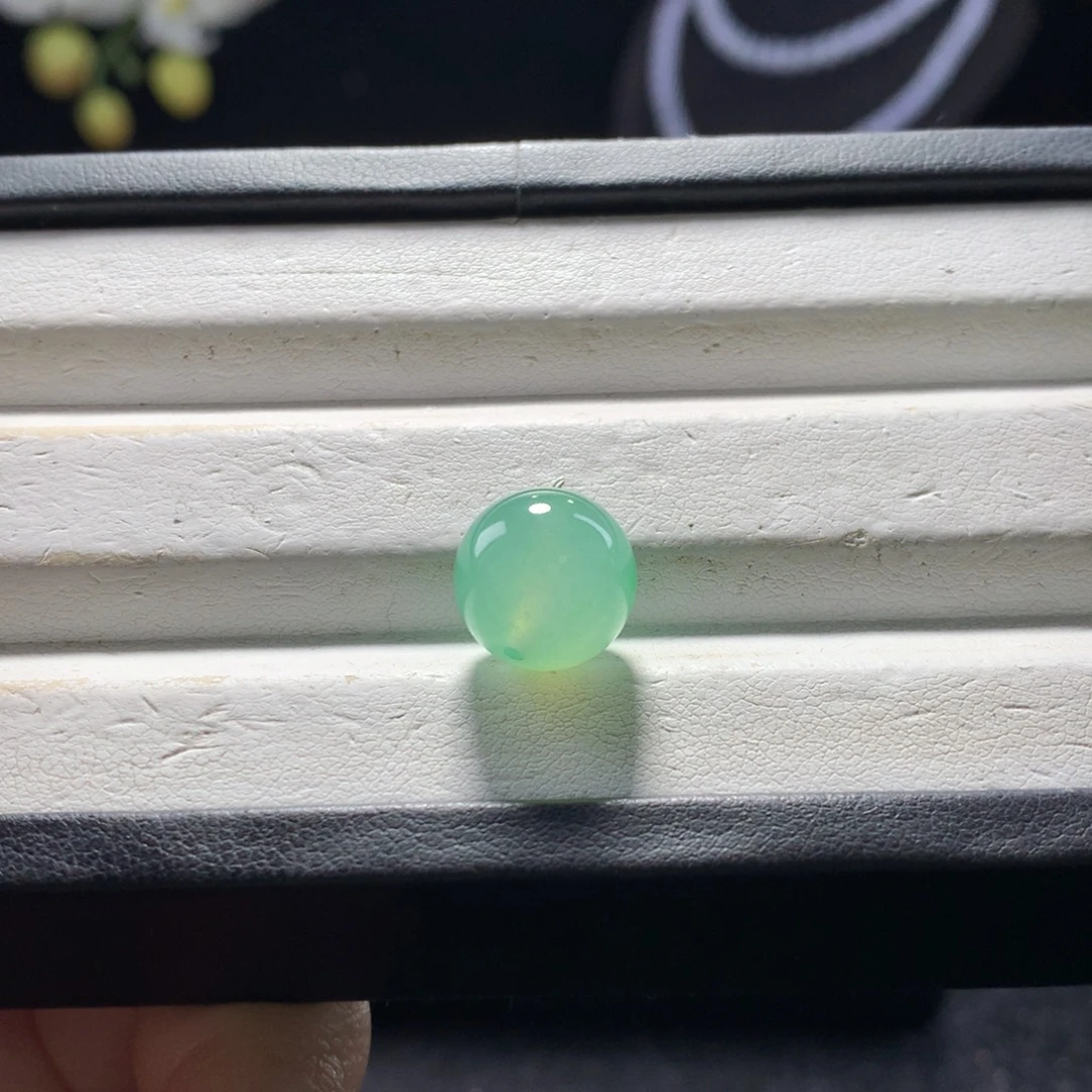 翡翠未镶嵌手串卡12冰阳绿