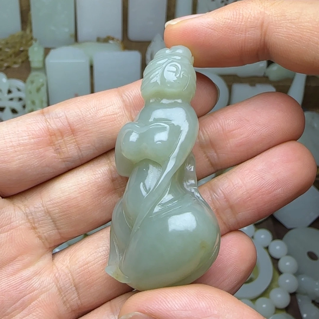 和田玉未镶嵌挂件