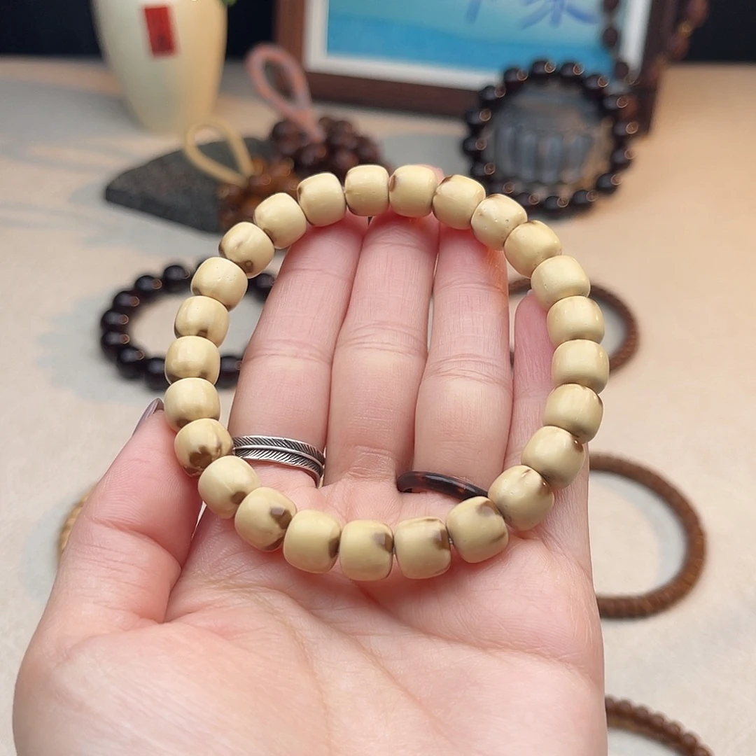 手串紫金鼠9实心三花白巧克力